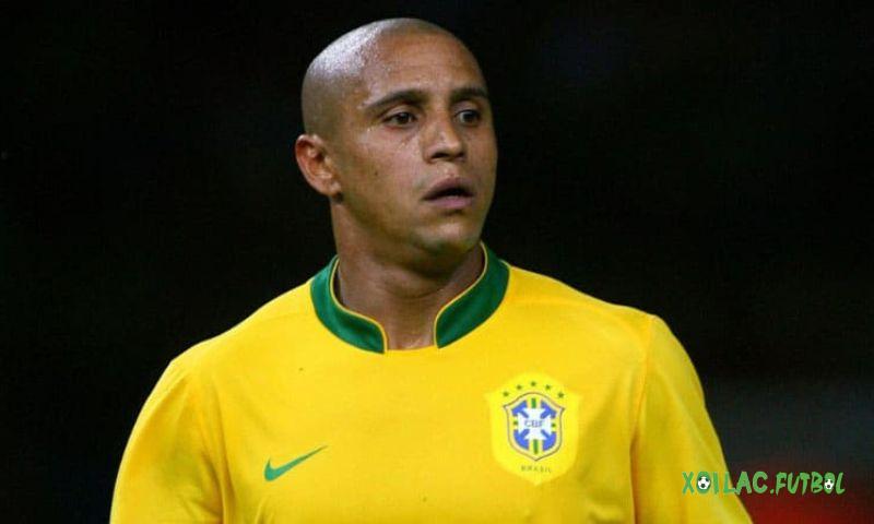 Những thống kê số liệu về tốc độ sút bóng của Roberto Carlos